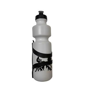 Garrafa Plástica com Suporte para Bicicleta Isapa Branca 750ml