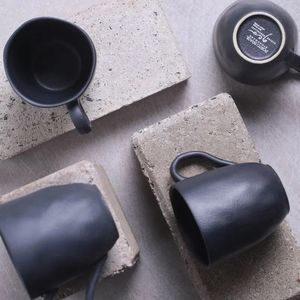 Caneca de Cerâmica Stoneware Orgânico Preto Matte Porto Brasil 273ml