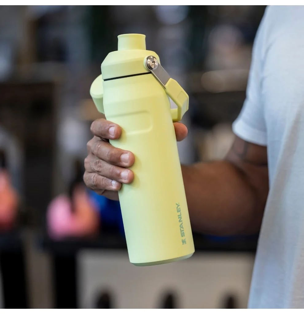 GarrafaTermicaAerolightFastFlowCritonStanley710ml-151010