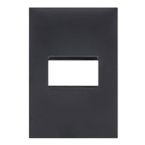 Placa Preta com 1 Posto Pial Plus + Legrand 4x2