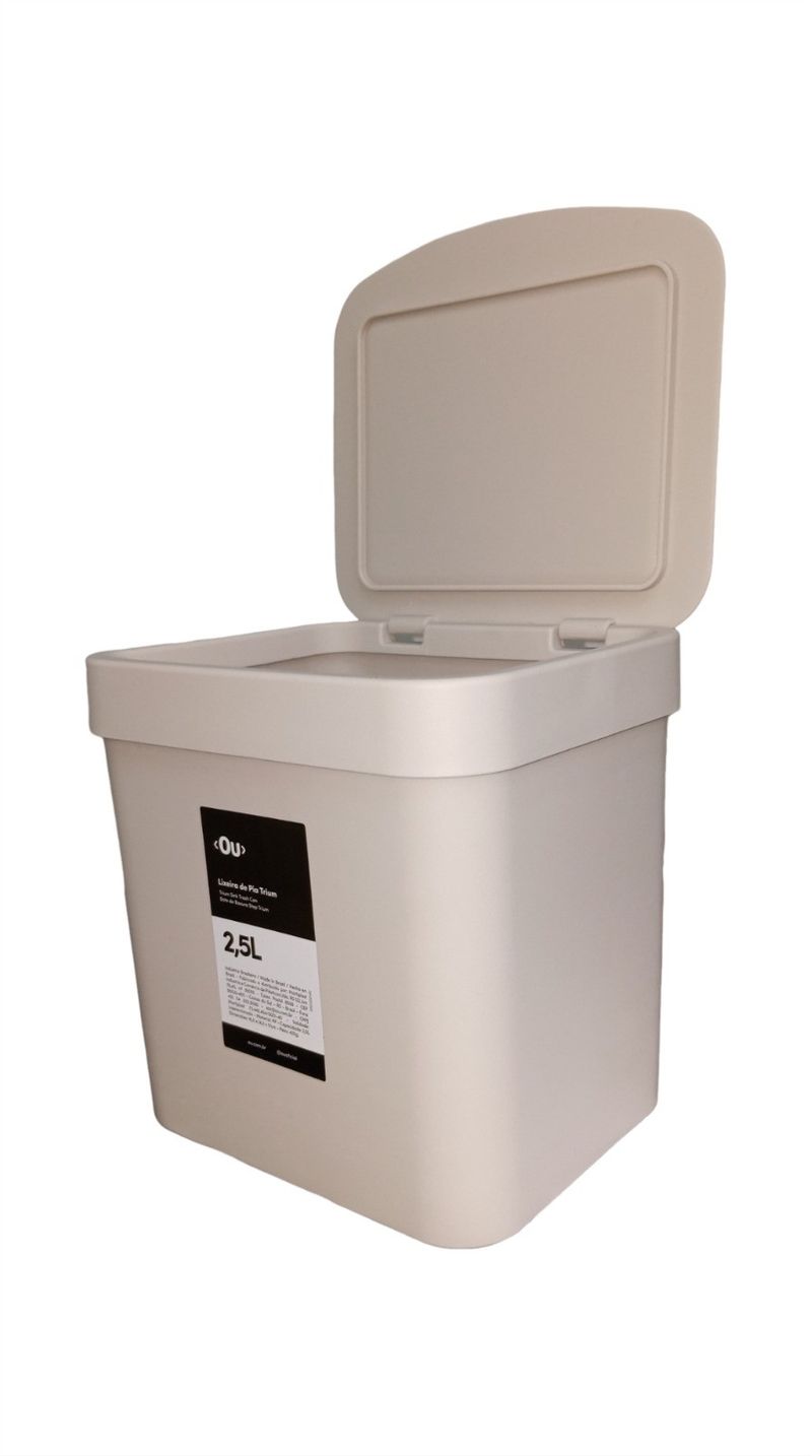 Lixeira-Plastica-Trium-OU-Bege-25l-157503