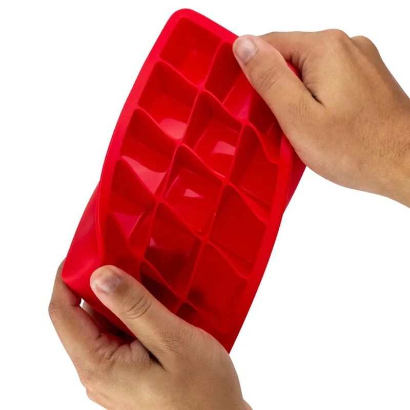 Forma--para-Gelo-com-Tampa-Mimo-15-Cubos-158097