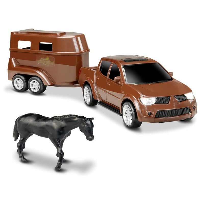 Carro-Pick-up-e-Carreta-com-Cavalo-Sortido-Roma-Jensen-159775