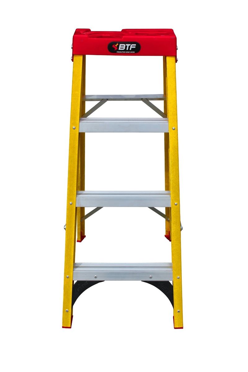 Escada-de-Fibra-Tesoura-Pratica-3-Degraus-Botafogo-Pro-160659