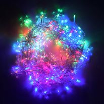 Cascata com Emenda de Estrelas Newpro 200 Leds Colorido