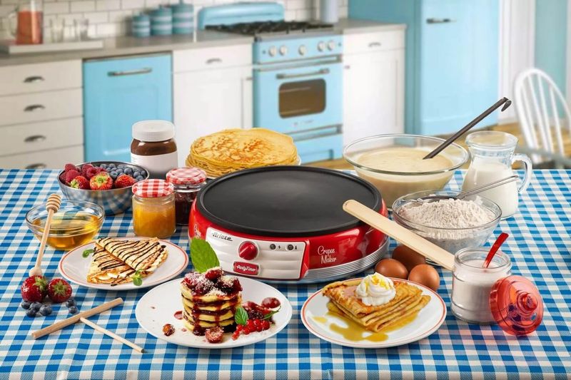 CrepeiraRetroPartyTimeVermelhaAriete1000W220V-165075