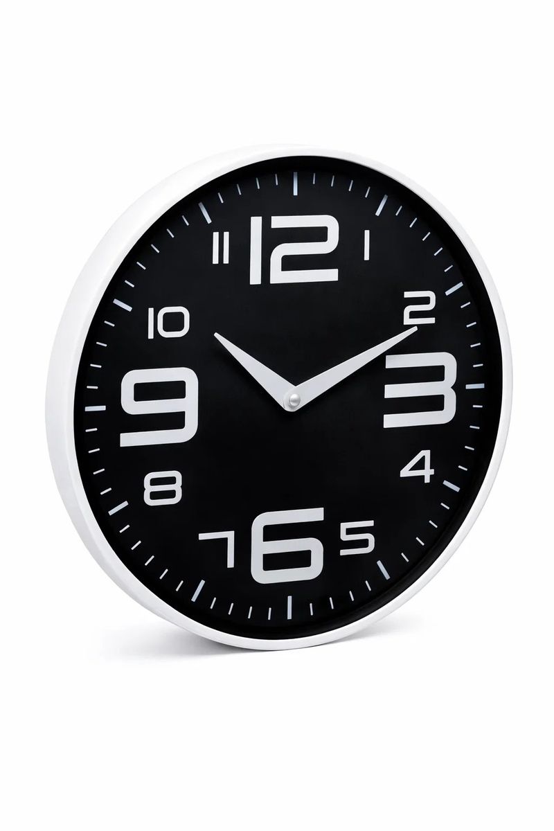 RelogiodeParedeRedondoLyorPreto25cm-167371