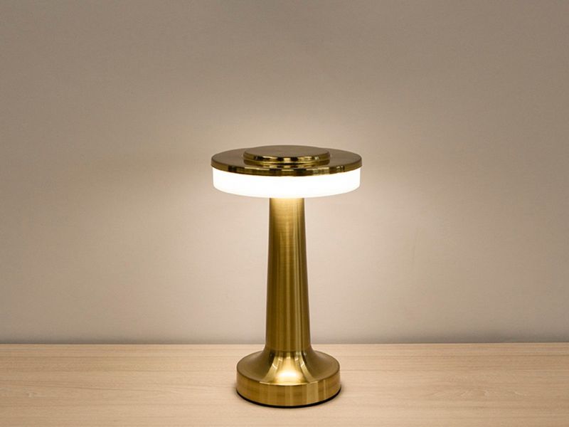 LuminariadeMesaLedPharosRecarregavelTaschibraOuro-148913