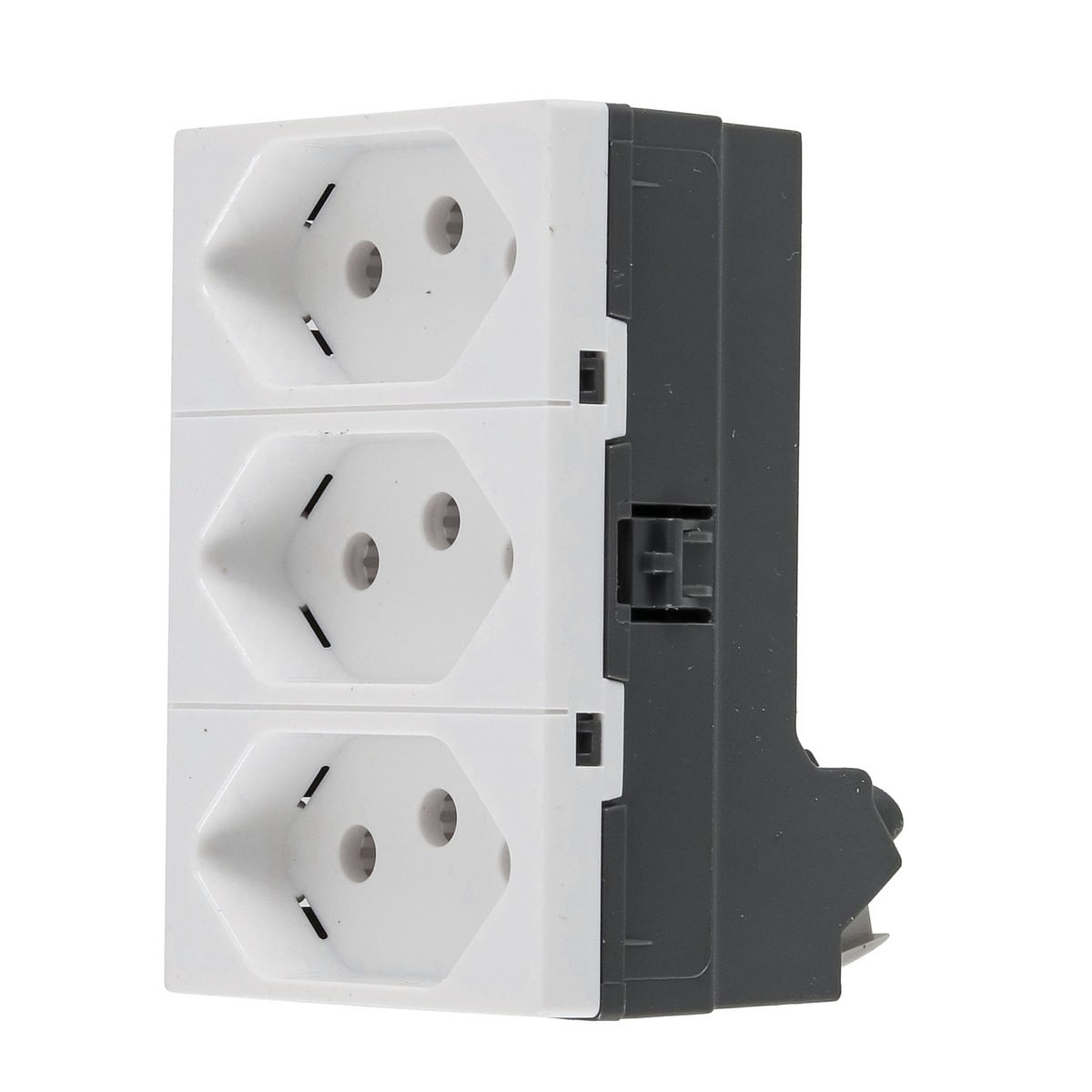 ModuloTriplex2Pinos+TerraPialPlus+LegrandBranco10A-151510